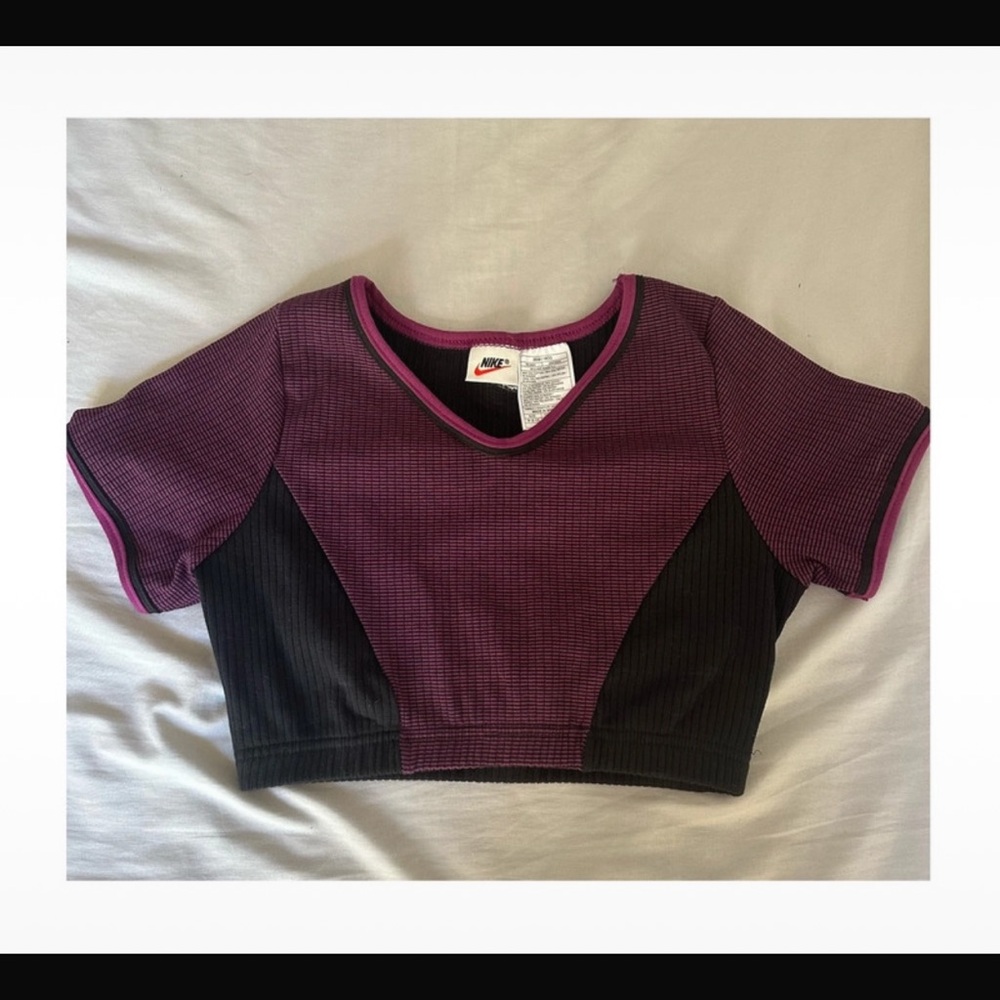 Nike original women’s sports top.